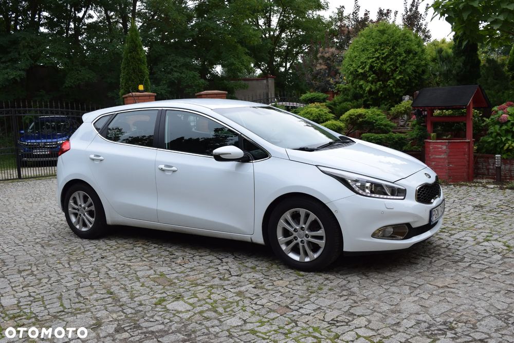 Kia Ceed 1.4 CVVT Dream Team Edition - 8