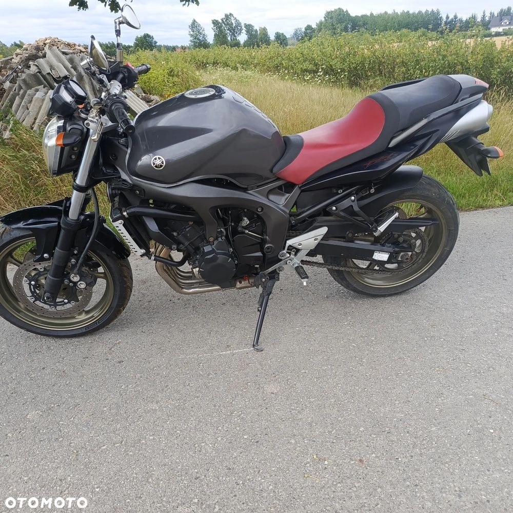 Yamaha FZ6 - 12