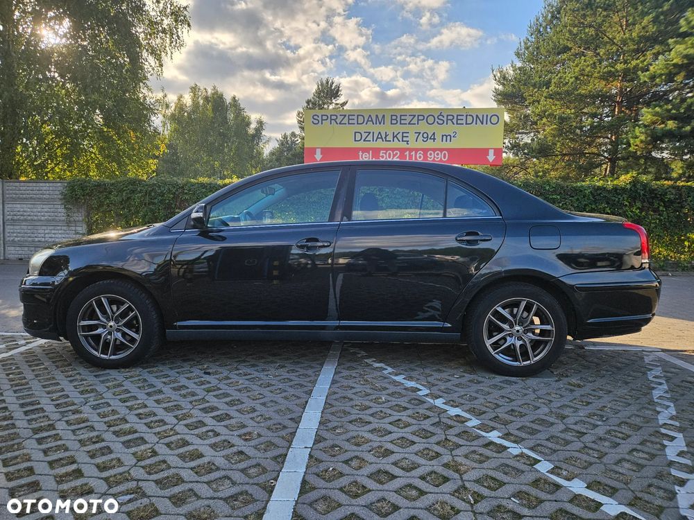 Toyota Avensis 1.8 VVT-i Luna - 12