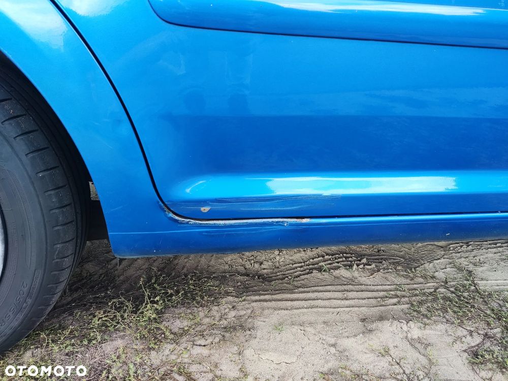 Volkswagen Touran 1.6 FSI Basis - 7