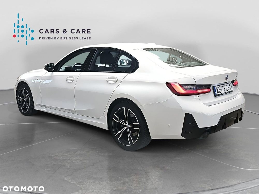 BMW Seria 3 320i - 30
