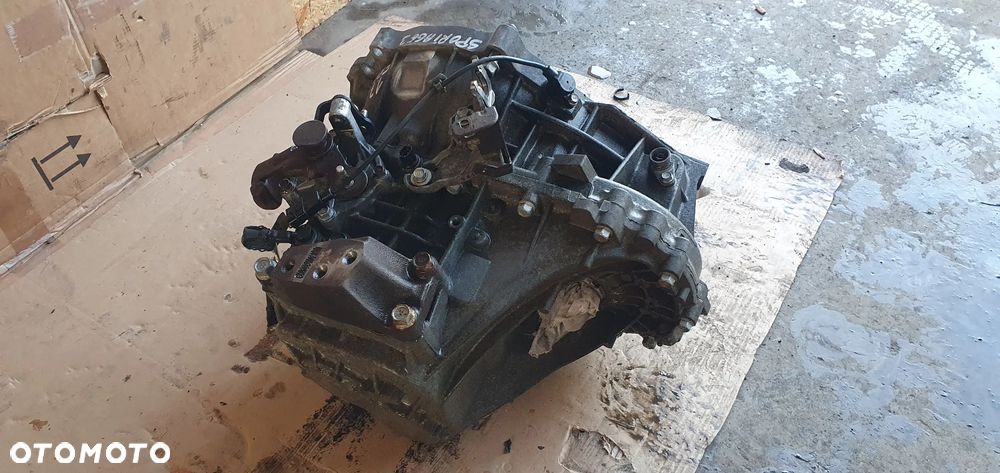 Skrzynia biegów manualna Kia Sportage III 1.7 CRDI WAJ6K - 4