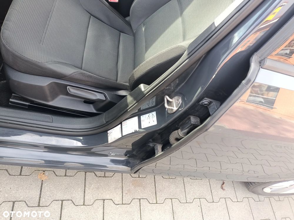 Volkswagen Golf VII 2.0 TDI BMT Highline - 17