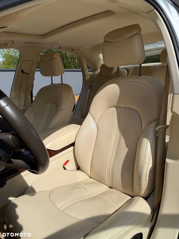 Audi A8 4.2 TDI Quattro - 14