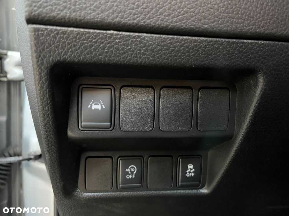 Nissan Qashqai 1.2 DIG-T N-Connecta - 18