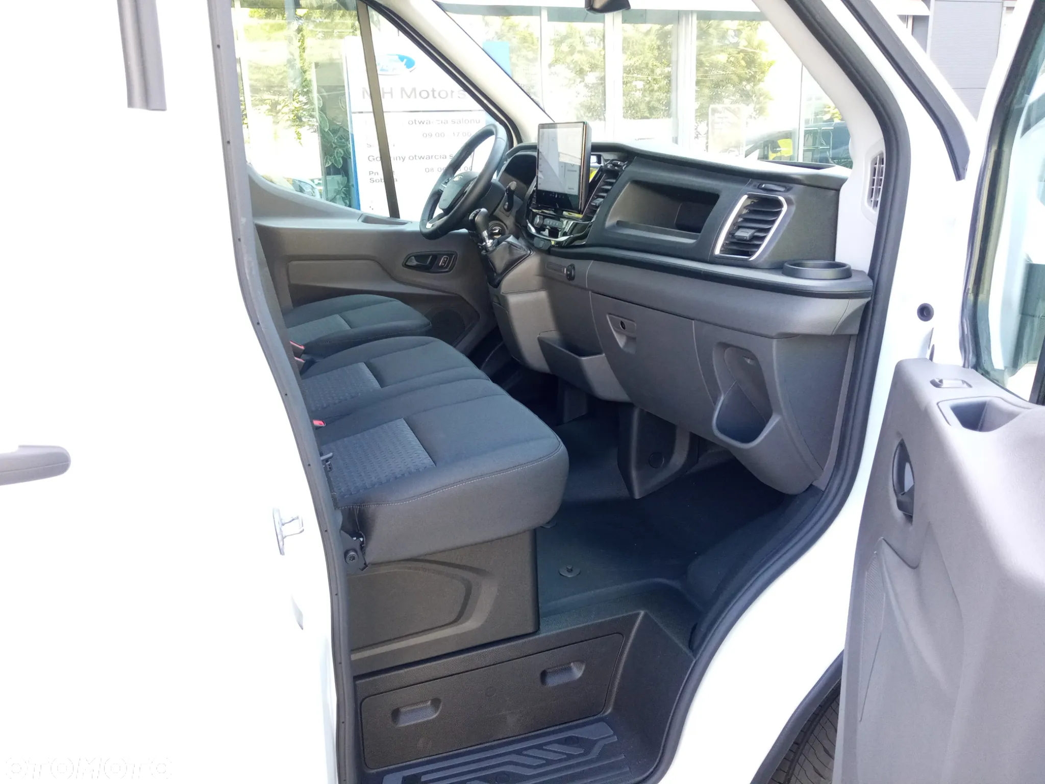 Ford Transit - 15