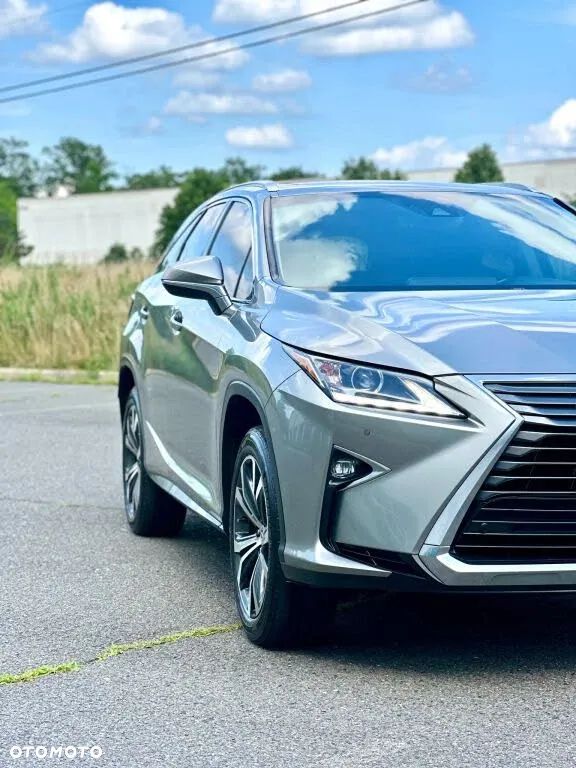 Lexus RX - 5