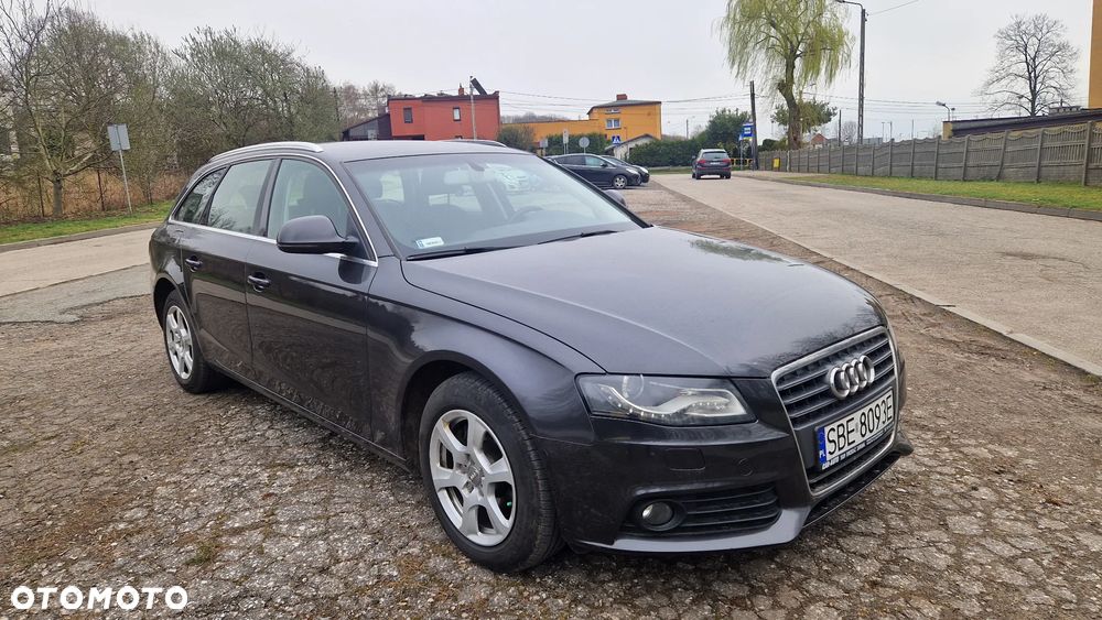 Audi A4 Avant - 2