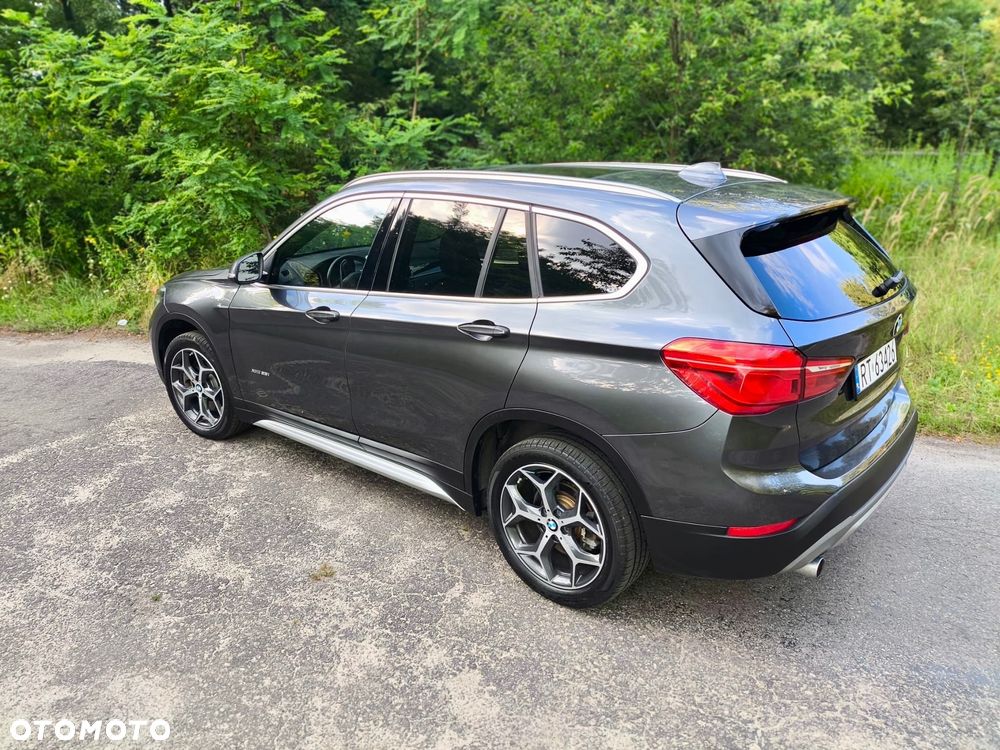 BMW X1 - 9