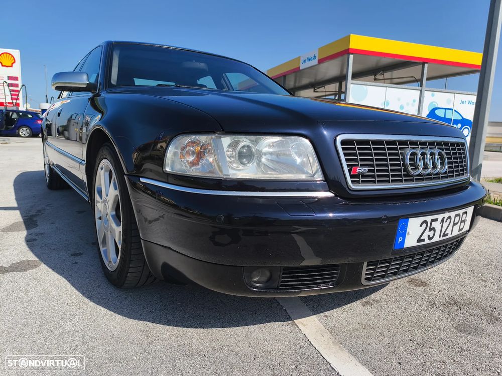 Audi S8 - 15
