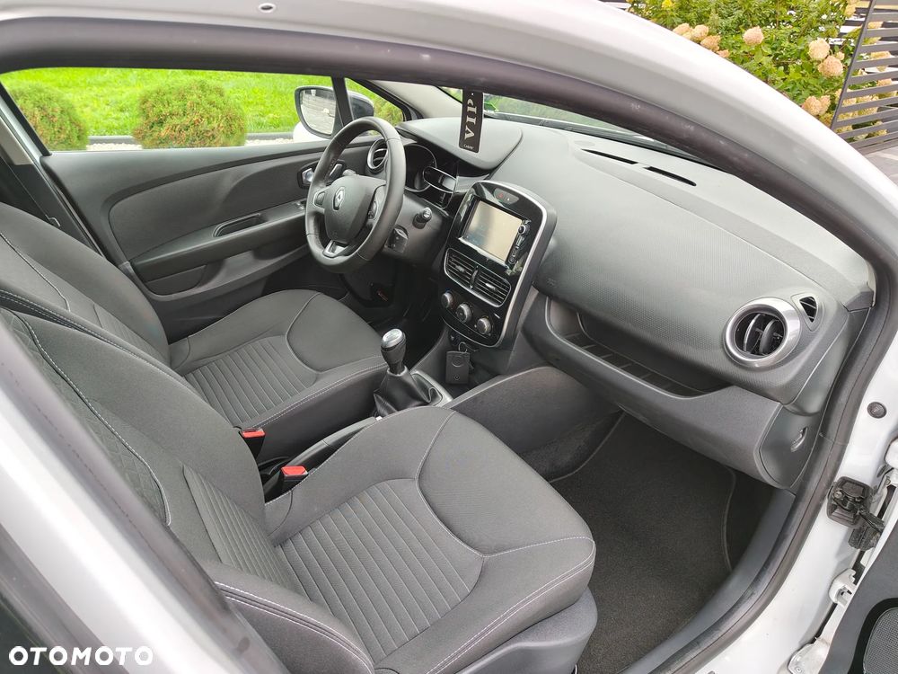 Renault Clio - 14