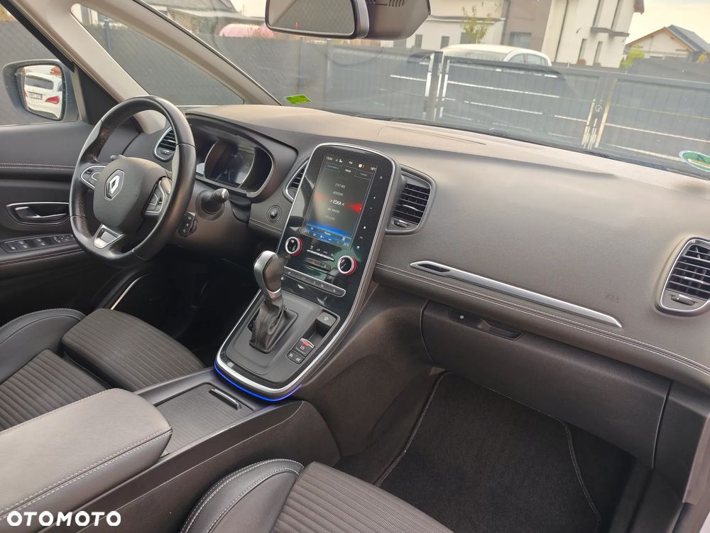 Renault Scenic 1.3 TCe FAP Bose EDC - 19