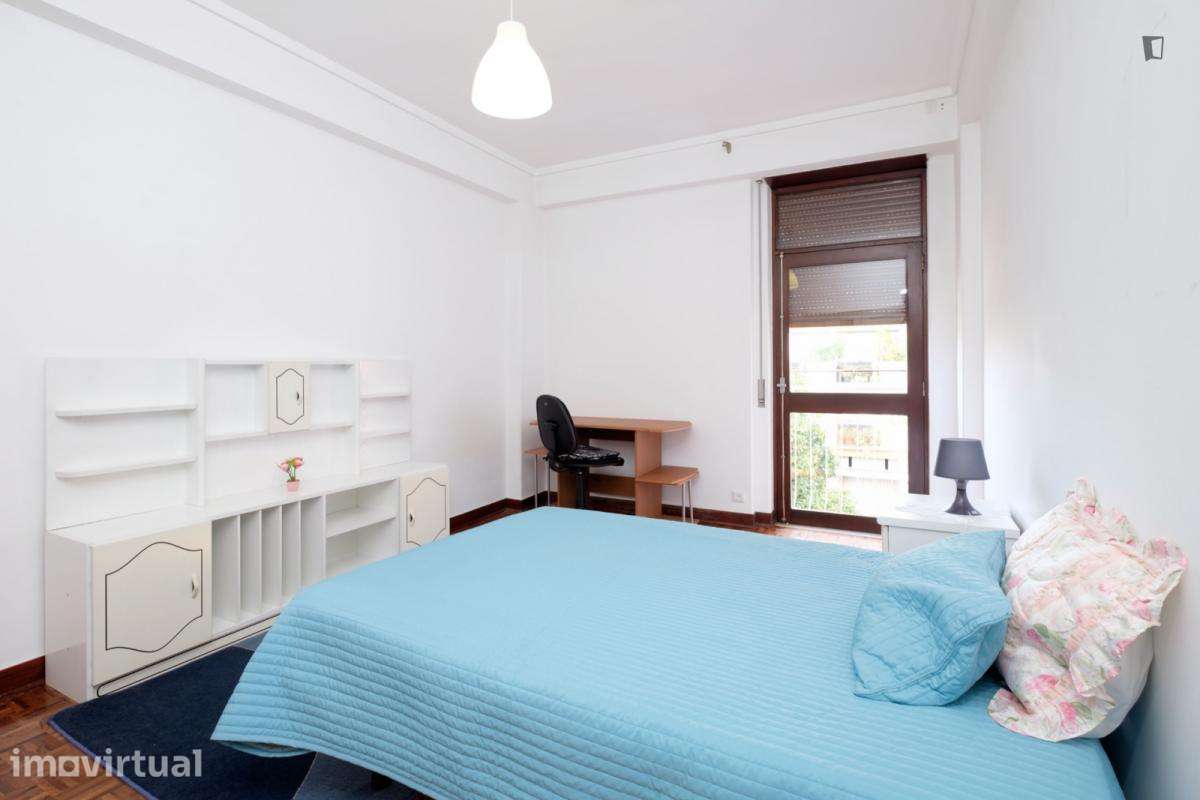 Quarto - localizado em Bairro do Sol Coimbra - Grande imagem: 5/29
