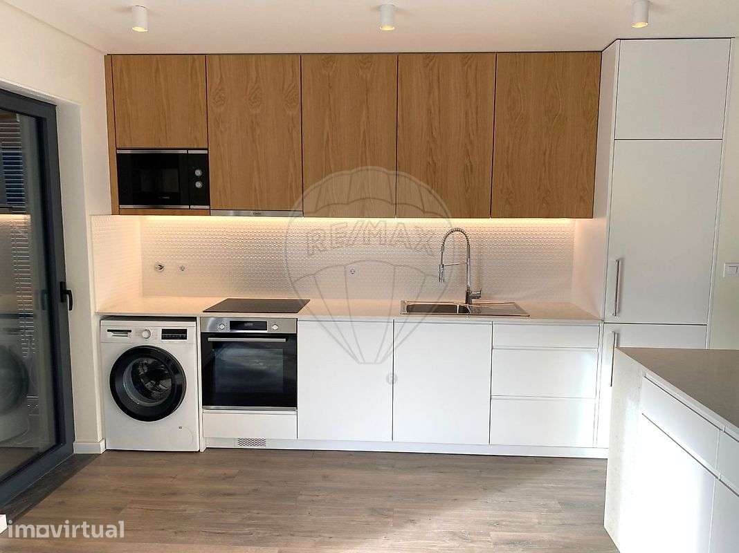 Apartamento T2 para arrendamento - Grande imagem: 3/12