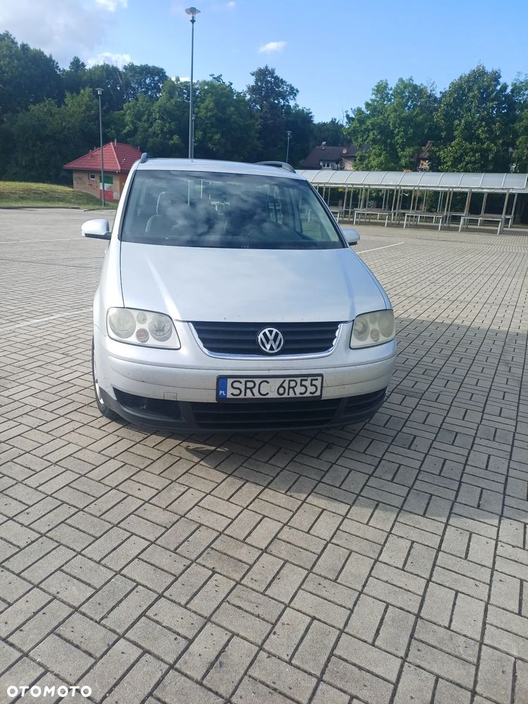 Volkswagen Touran 1.9 TDI Conceptline - 3