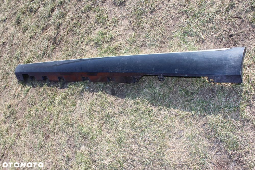 LISTWA PROGOWA LEWA AUDI A8 D4 LONG 4H4853855B LY8X 2012