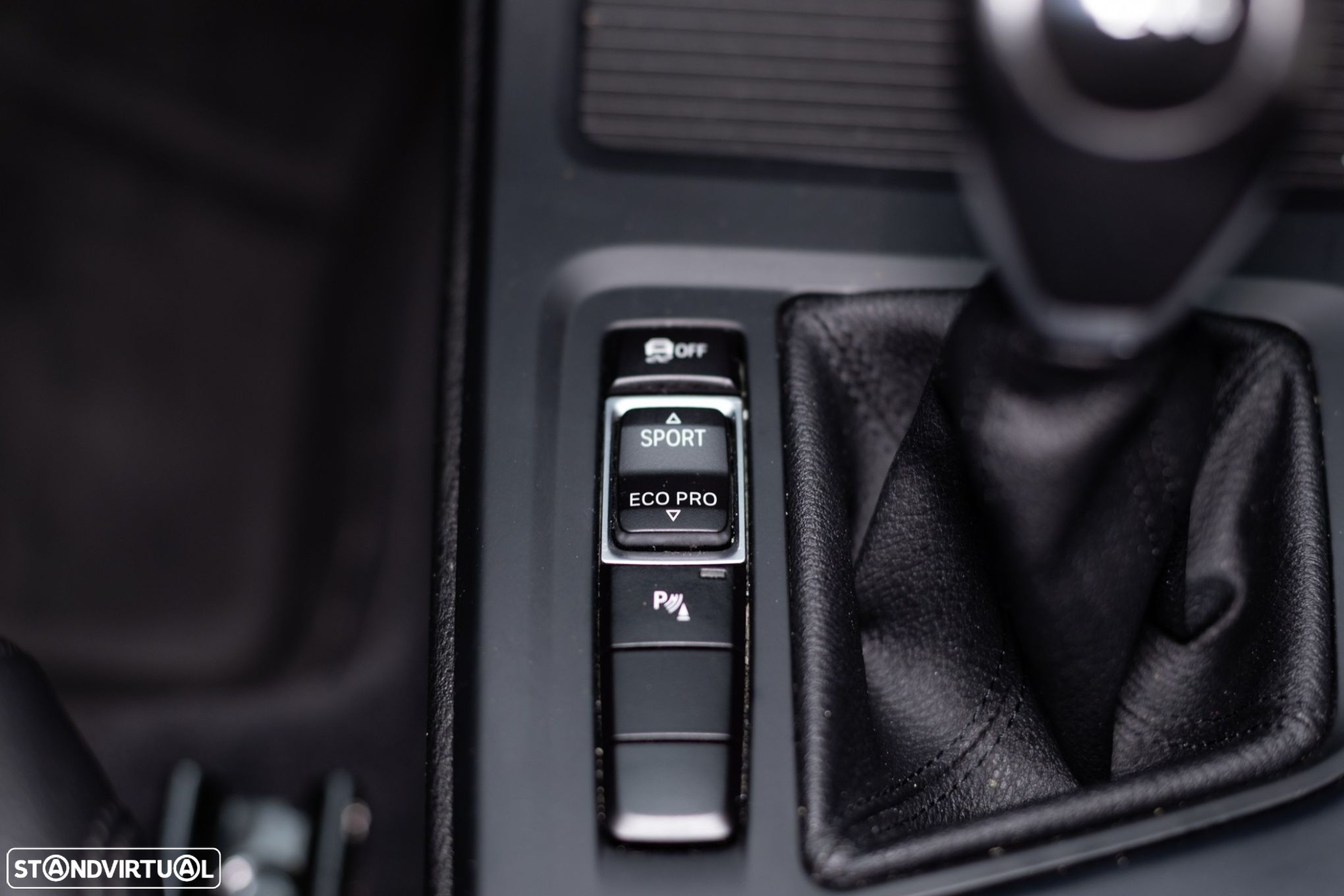 BMW X1 16 d sDrive Line Sport - 40
