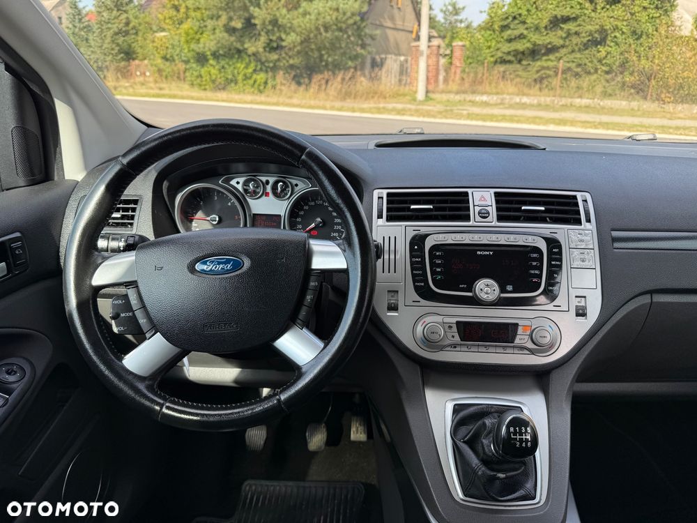 Ford Kuga 2.0 TDCi 4WD Titanium - 18