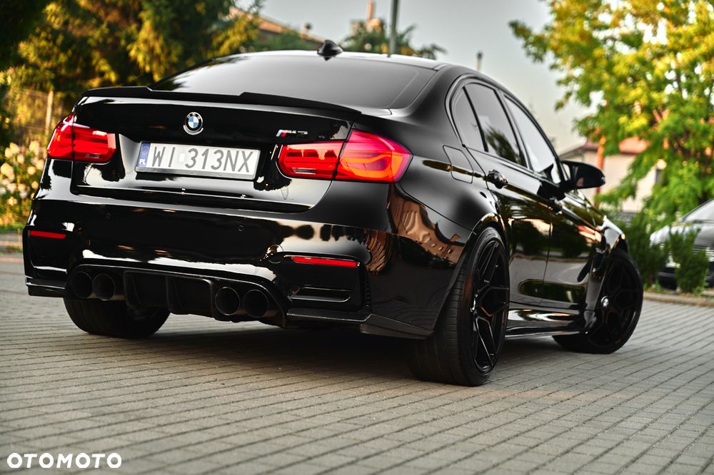 BMW M3 DKG Competition - 4
