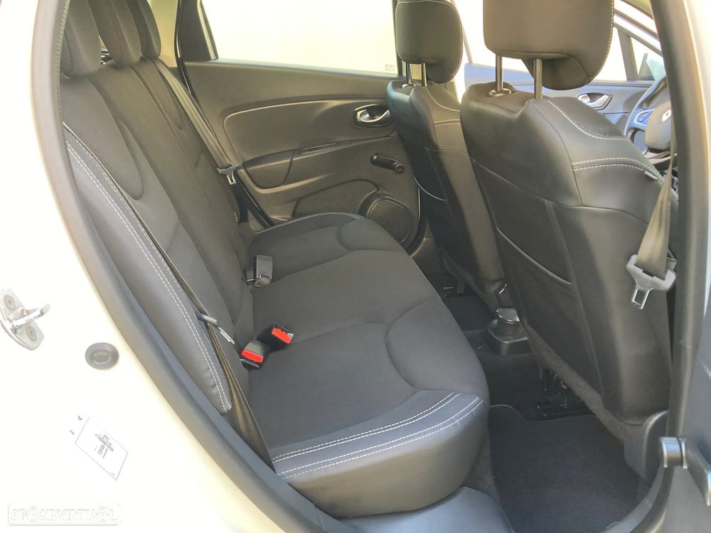 Renault Clio Sport Tourer Energy TCe 90 Start & Stop Dynamique - 32