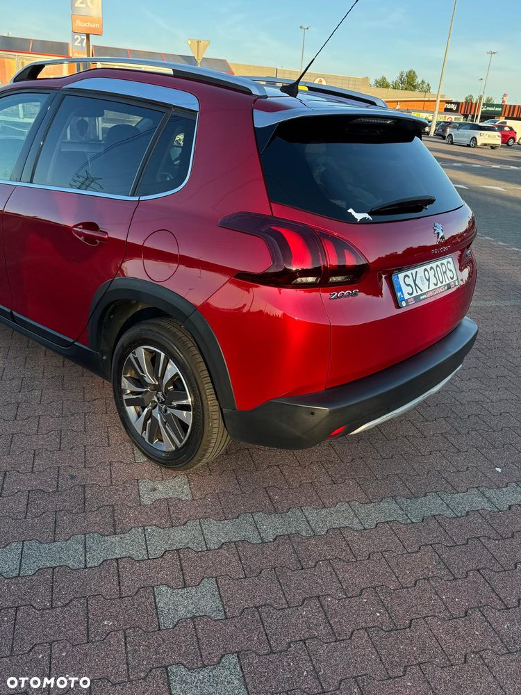 Peugeot 2008 1.2 Pure Tech Allure S&S EAT6 - 2