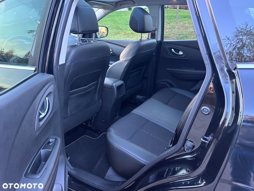Renault Kadjar 1.2 Energy TCe Limited - 16