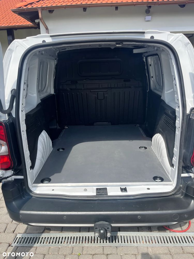 Toyota ProAce Kombi D-4D Medium 2,6t - 5