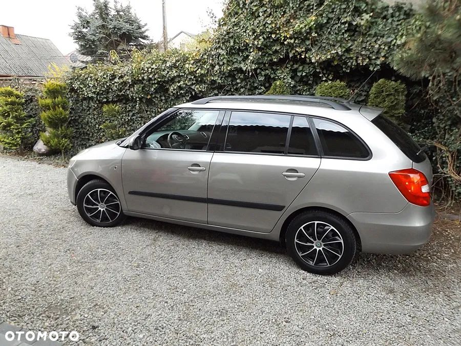 Skoda Fabia - 13