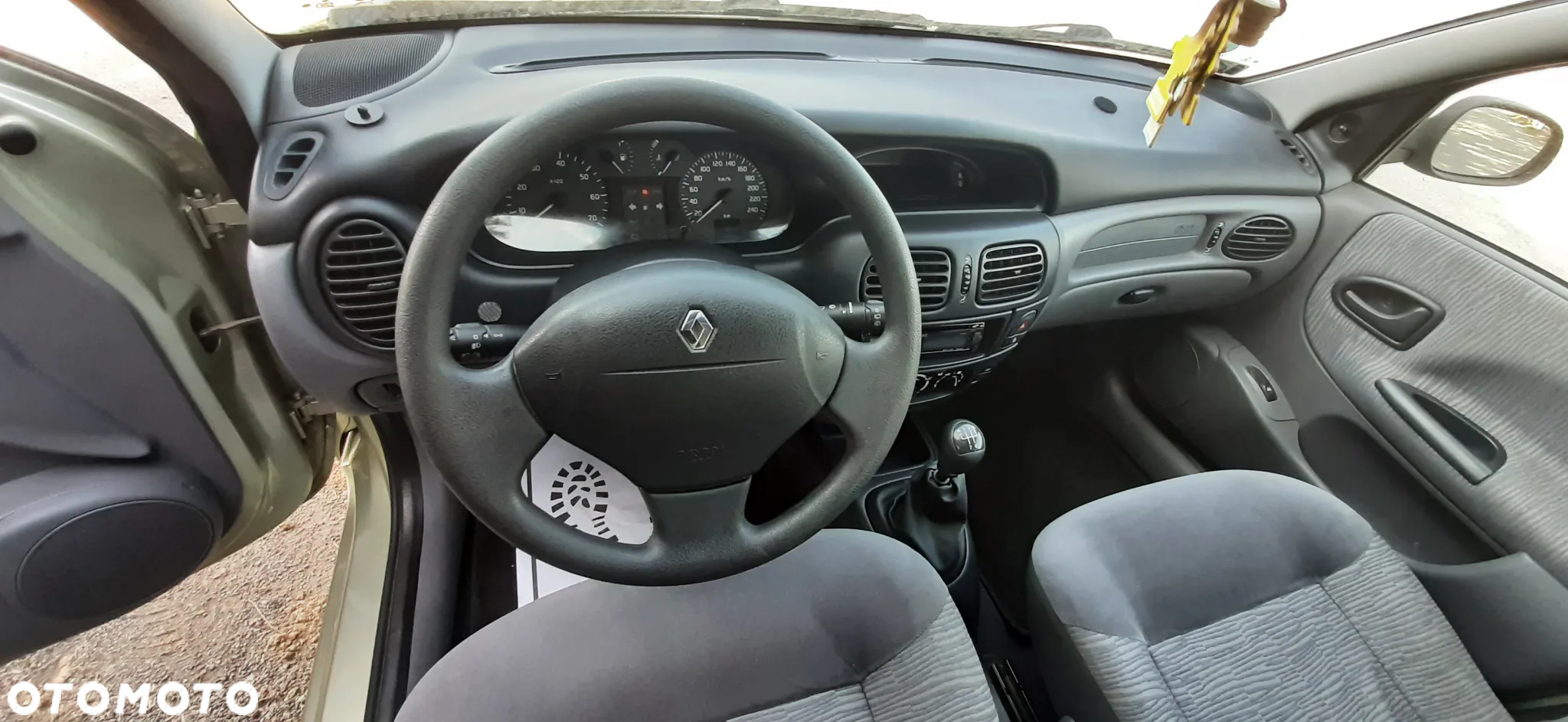 Renault Megane - 33