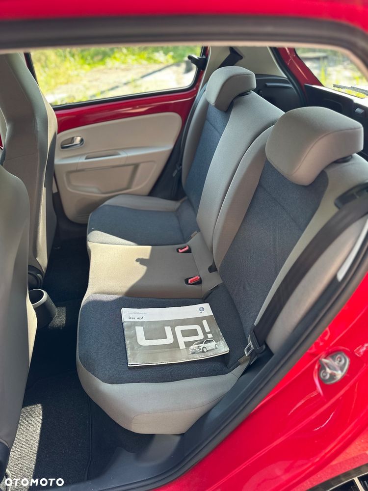 Volkswagen up! 1.0 move - 11