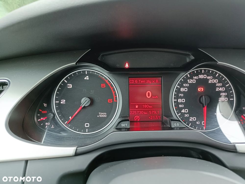 Audi A4 Avant 2.0 TDI DPF Ambition - 13