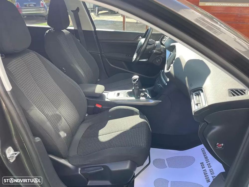 Peugeot 308 SW PureTech 110 Stop & Start Style - 10