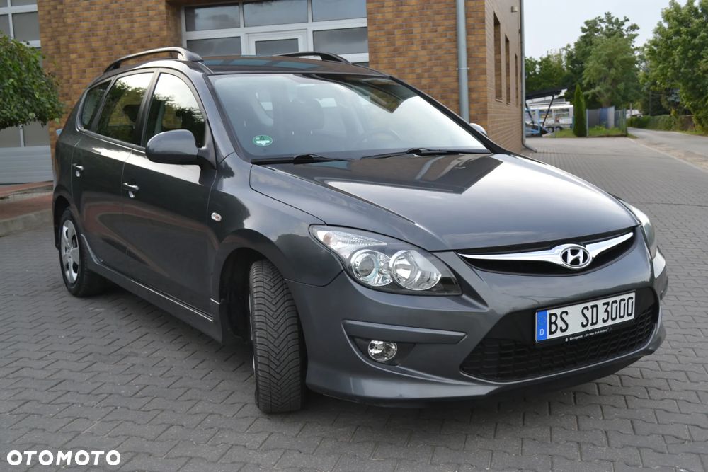 Hyundai i30 i30cw 1.4 Comfort - 1