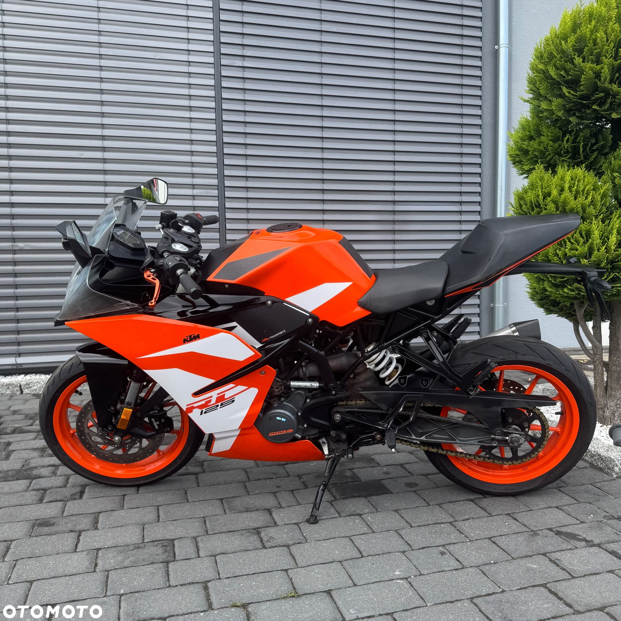 KTM RC 125 - 6