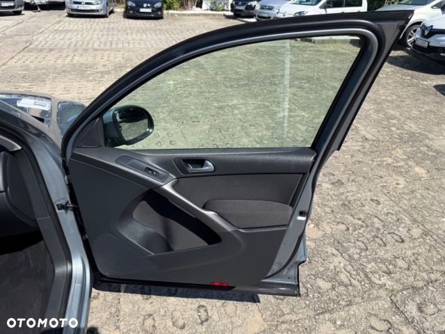 Volkswagen Tiguan 2.0 TDI DPF Sport & Style - 27