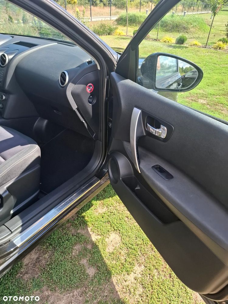 Nissan Qashqai+2 - 9