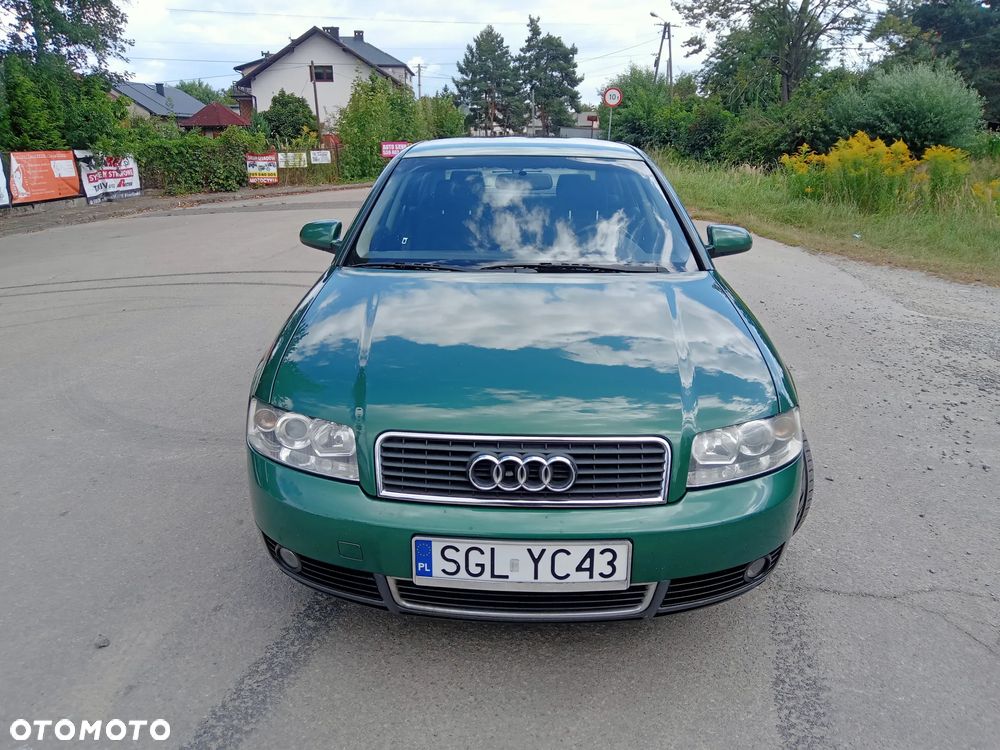 Audi A4 Limousine - 3