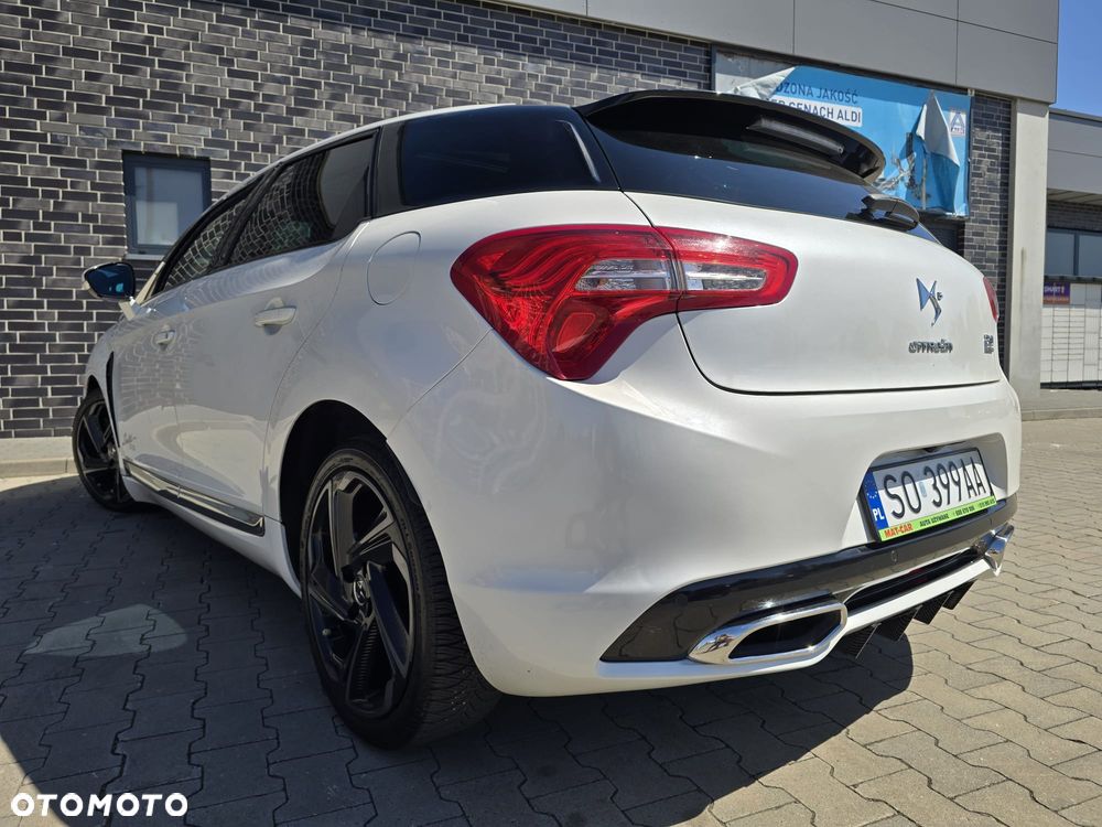 Citroën DS5 BlueHDi 180 SoChic - 10