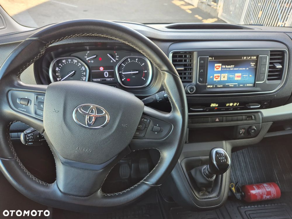 Toyota ProAce - 12