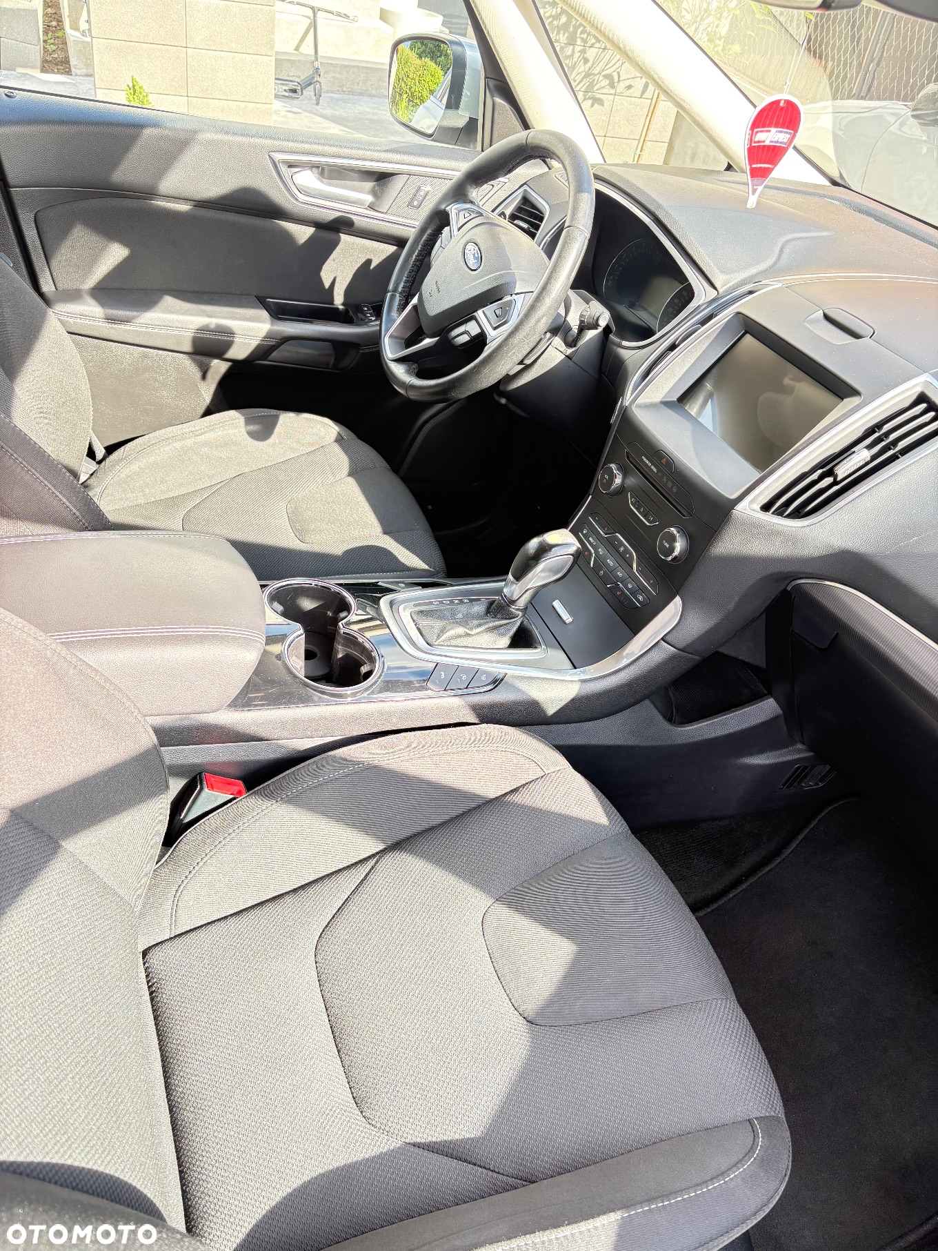 Ford S-Max 2.0 TDCi Titanium PowerShift - 7