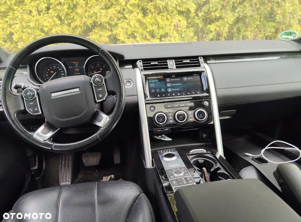 Land Rover Discovery 3.0 TD6 HSE - 17