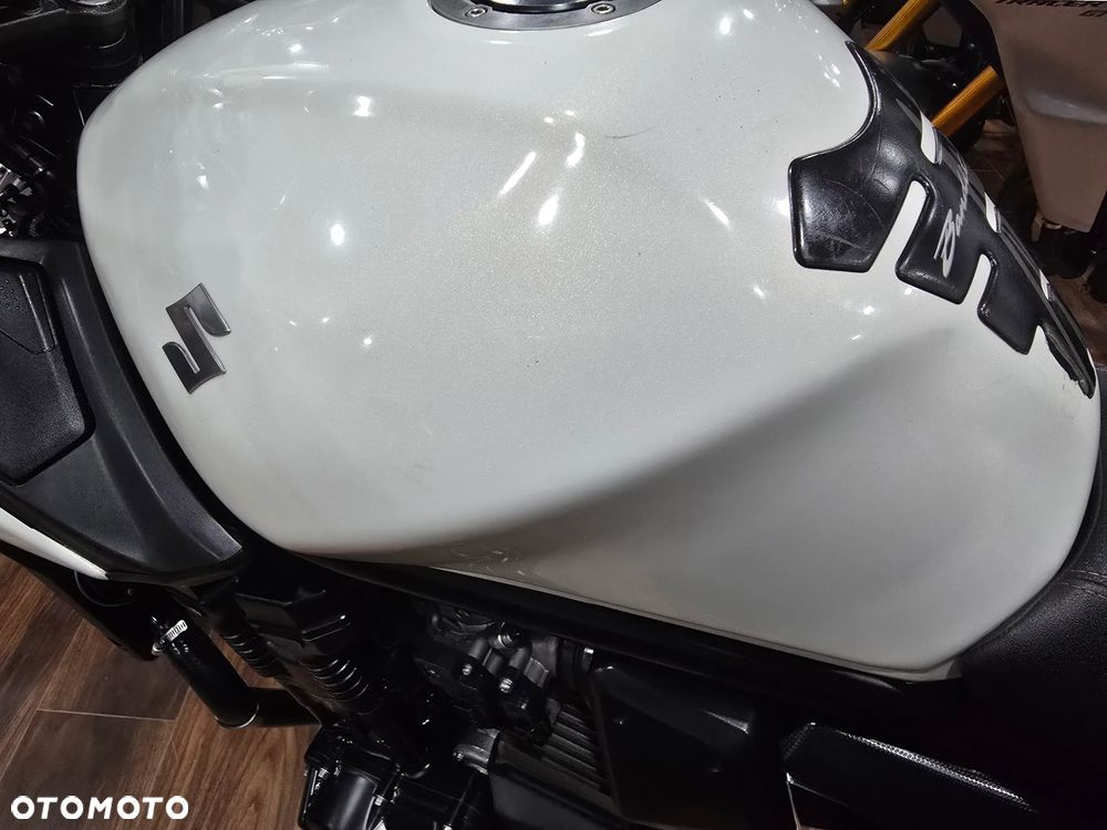 Suzuki Bandit - 16