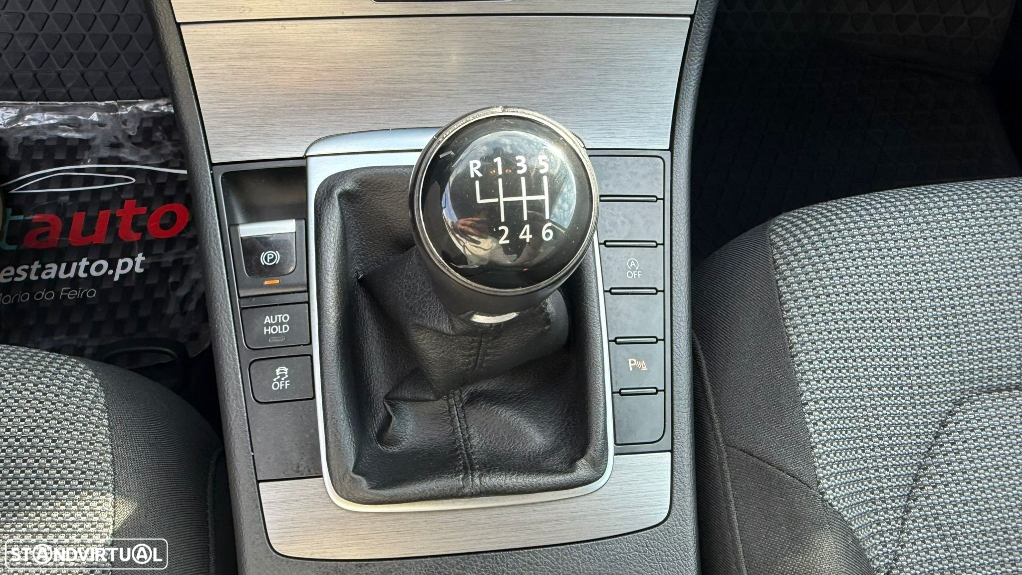 VW Passat 2.0 TDI Highline - 41