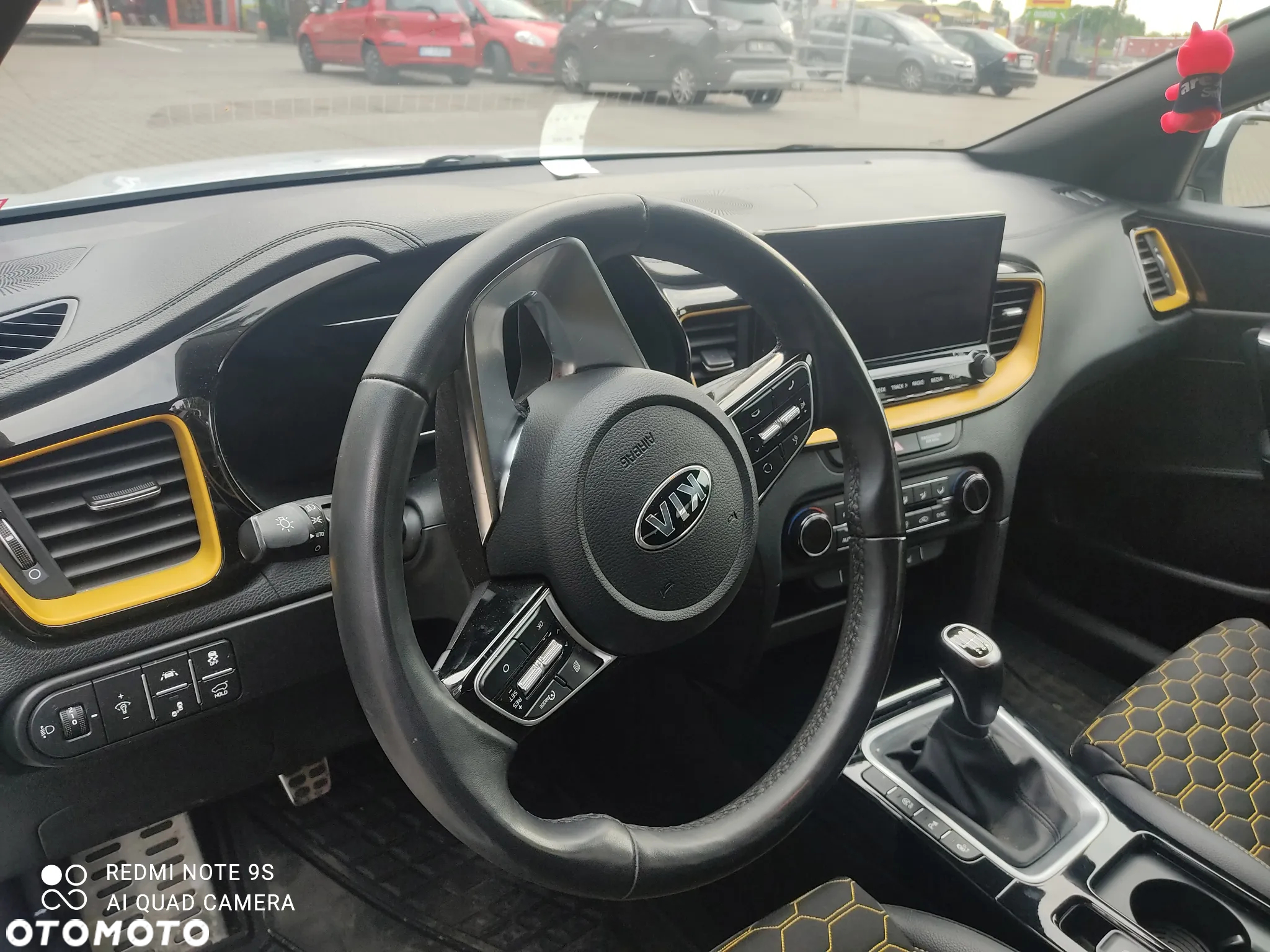Kia XCeed 1.5 T-GDI Business Line - 14