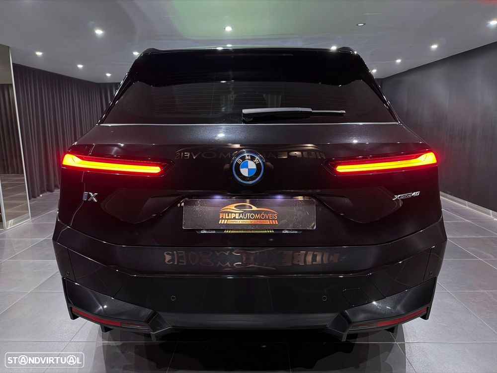 BMW iX xDrive 40 - 6