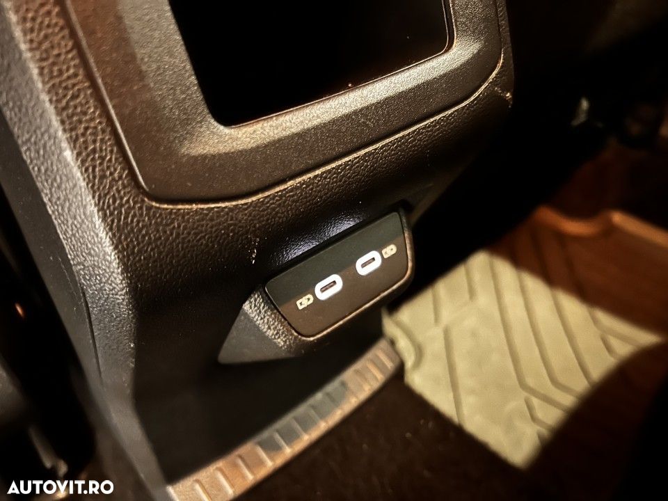 Volkswagen T-Cross - 8