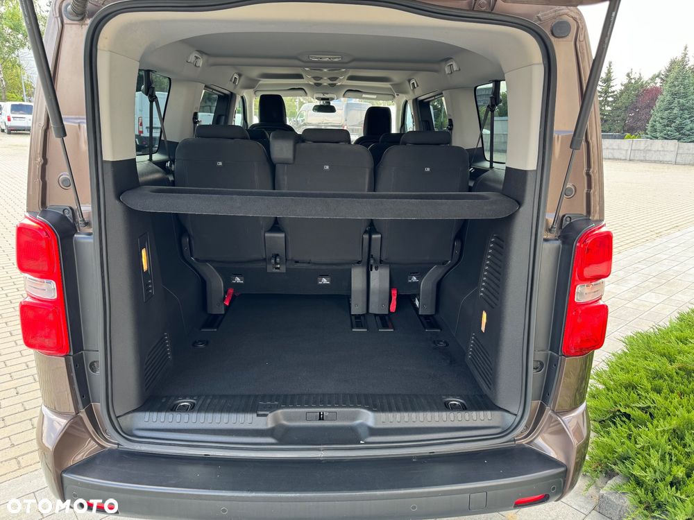 Toyota Proace Verso - 11