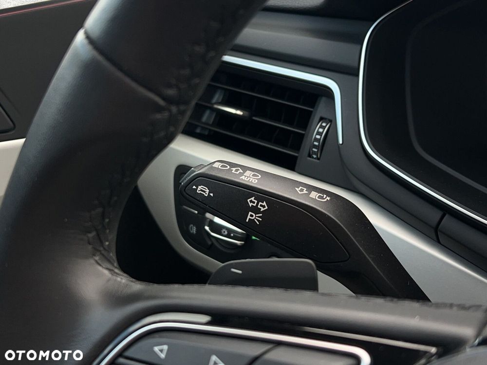 Audi A4 Limousine 35 TFSI mHEV S tronic - 21