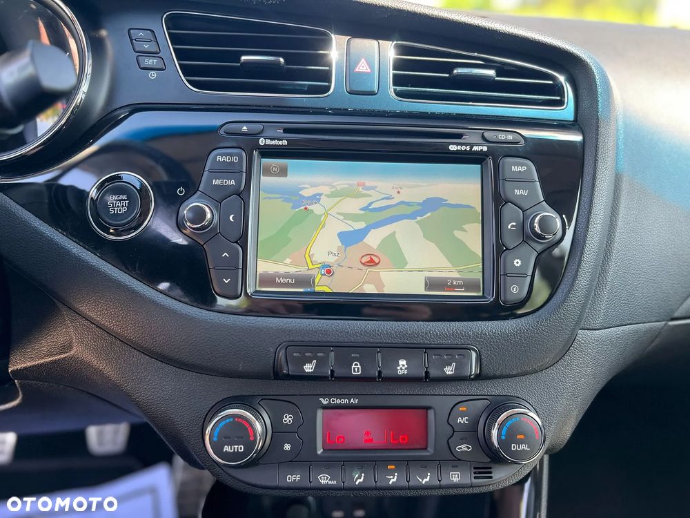 Kia Ceed 1.6 GDI ISG Vision - 15