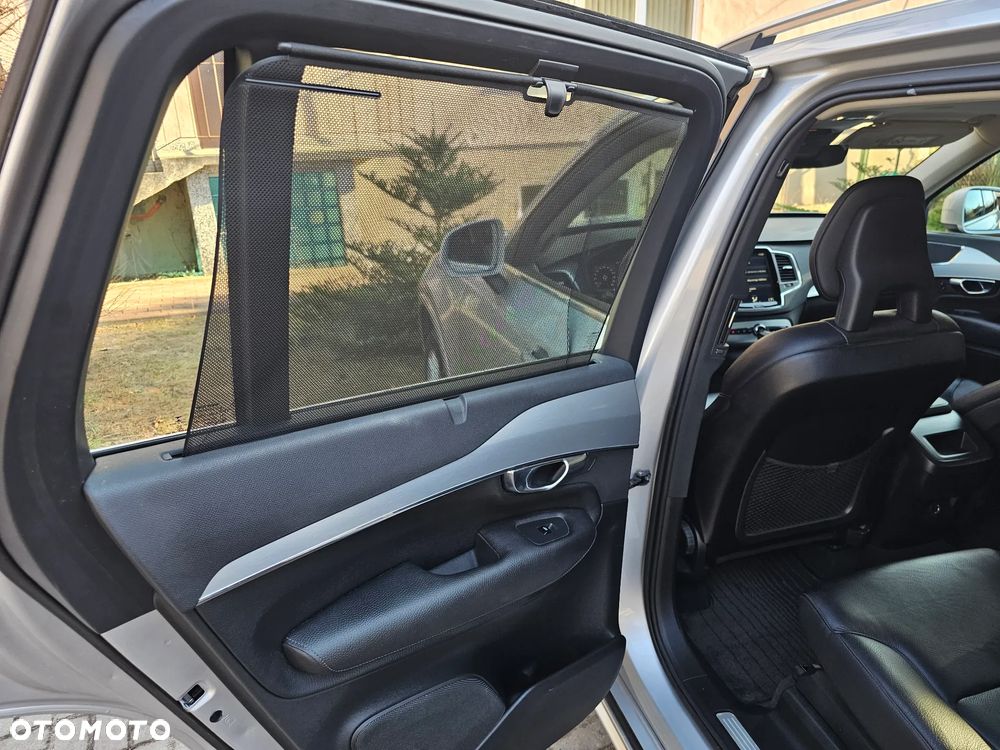 Volvo XC 90 D5 AWD Geartronic Kinetic - 19